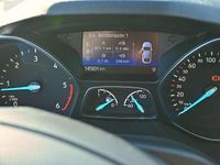 Gebraucht Ford Kuga Titanium 179 PS (131 kW) 2017 Weiß SUV