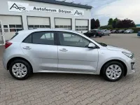 Gebraucht Kia Rio Edition 7 84 PS (61 kW) 2023 Silber Limousine
