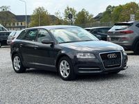 Używany Audi A3 Attraction 125 KM (91 kW) 2010 Szary Hatchback