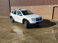 Gebraucht Dacia Duster Lauréate 105 PS (77 kW) 2010 Gletscherweiss SUV