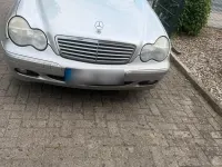 Gebraucht Mercedes C180 143 PS (105 kW) 2002 Grau Kombi