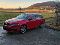 Gebraucht Skoda Octavia RS 184 PS (135 kW) 2014 Rot Kleinwagen