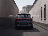 Neu Lynk & Co 01 280 PS (205 kW) 2026 Schwarz SUV