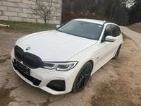 Gebraucht BMW 330e M Sport 292 PS (214 kW) 2021 Weiß Kombi