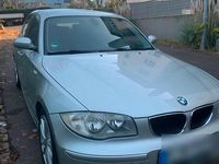 Gebraucht BMW 118 129 PS (94 kW) 2005 Silber Kleinwagen