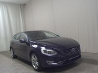 Gebraucht Volvo V60 Summum 288 PS (211 kW) 2015 Magic blue / (metallic) Kombi