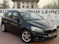 Gebraucht BMW 220 Active Tourer Advantage 192 PS (141 kW) 2015 Schwarz Van / Kleinbus