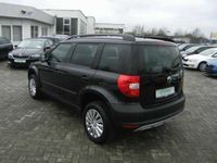 Gebraucht Skoda Yeti Plus Edition 105 PS (77 kW) 2011 Schwarz metallic SUV