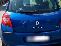 Gebraucht Renault Clio II 75 PS (55 kW) 2008 Blau Kleinwagen