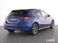 Gebraucht Mercedes A200 AMG 163 PS (119 kW) 2025 Blau Limousine