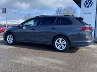 Gebraucht VW Golf VIII Active 150 PS (110 kW) 2023 Delfingrau metallic Kombi
