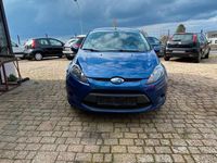 Gebraucht Ford Fiesta Titanium 82 PS (60 kW) 2009 Blau Kleinwagen