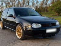 Second-hand VW Golf 200 CP (147 kW) 2002 Negru Coupe