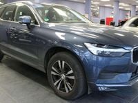 Gebraucht Volvo XC60 Momentum 197 PS (144 kW) 2021 Blau SUV