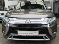 Gebraucht Mitsubishi Outlander Active 150 PS (110 kW) 2020 Granitbraun SUV