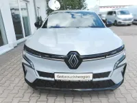 Używany Renault Megane E-Tech Techno 160 kW (218 KM) 2022 Szary Sedan/Limuzyna