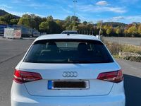 Gebraucht Audi A3 Sportback 116 PS (85 kW) 2020 Weiß Kleinwagen