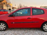 gebraucht Renault Clio 1,2l Benzin mit einen NEUEN TÜV bis 05.2026