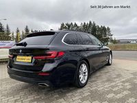 Gebraucht BMW 520 Performance 190 PS (139 kW) 2021 Schwarz ii/bonnet fluid black Kombi