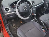 Gebraucht Renault Clio II Exception 101 PS (74 kW) 2007 Rot Limousine