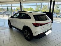 Gebraucht Mercedes EQA250 AMG line Plus 139 kW (190 PS) 2021 Weiß SUV