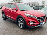 Gebraucht Hyundai Tucson Style 177 PS (130 kW) 2017 Rot SUV