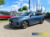 Gebraucht Ford Focus Active X 125 PS (91 kW) 2023 Blau Kombi