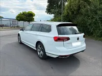 Gebraucht VW Passat R-line 150 PS (110 kW) 2020 Weiß Kombi