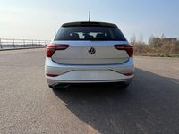 Gebraucht VW Polo Style 95 PS (69 kW) 2025 Silber Kleinwagen