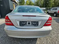Gebraucht Mercedes C180 129 PS (94 kW) 2002 Silber Limousine
