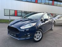 Gebraucht Ford Fiesta Celebration 101 PS (74 kW) 2016 Blazerblau Kleinwagen