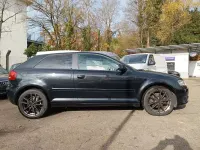Gebraucht Audi A3 Attraction 105 PS (77 kW) 2010 Phantomschwarz Kleinwagen