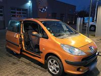 Gebraucht Peugeot 1007 73 PS (53 kW) 2007 Gelb Van / Kleinbus