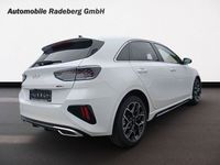 Neu Kia Ceed 140 PS (102 kW) 2025 Weiß Kleinwagen