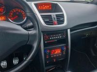 gebraucht Peugeot 207 CC Bremsen und Reifen neu