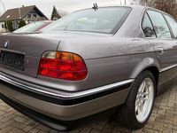 Second-hand BMW 728 193 CP (141 kW) 1999 Gri Berlinǎ