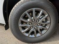 Gebraucht VW T7 150 PS (110 kW) 2025 Grau Van