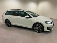 Gebraucht VW Golf VII Design 184 PS (135 kW) 2016 Weiß Kombi
