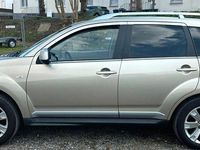 Gebraucht Mitsubishi Outlander 170 PS (125 kW) 2009 Beige SUV