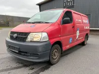 Gebraucht Toyota HiAce 109 PS (80 kW) 2008 Rot Van
