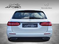 Gebraucht Mercedes E400 Avantgarde 340 PS (250 kW) 2018 Manufaktur diamantweiß bright Kombi