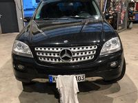 Gebraucht Mercedes ML420 306 PS (225 kW) 2007 Schwarz SUV