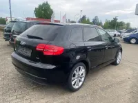 Używany Audi A3 Ambition 105 KM (77 kW) 2012 Czarny Hatchback