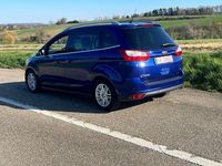Gebraucht Ford Grand C-Max Titanium 125 PS (91 kW) 2015 Indicblau metallic Van / Kleinbus
