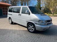 Second-hand VW Caravelle 150 CP (110 kW) 2001 Argintiu Van