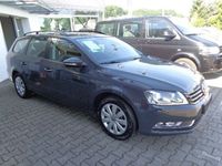 Gebraucht VW Passat 140 PS (102 kW) 2013 Grau Kombi