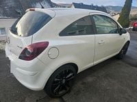 Second-hand Opel Corsa Edition 75 CP (55 kW) 2012 Alb Hatchback