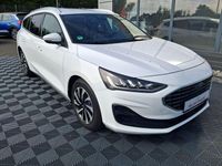 Gebraucht Ford Focus Titanium 116 PS (85 kW) 2023 Weiß Kombi