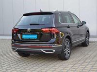 Używany VW Tiguan Elegance 200 KM (147 kW) 2021 Czarny SUV