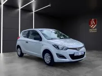 Gebraucht Hyundai i20 Edition 86 PS (63 kW) 2014 Weiß Kleinwagen